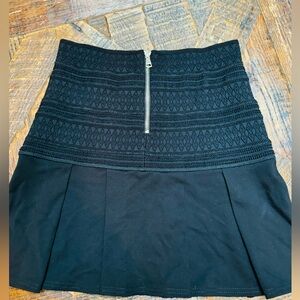 Bebe mini skirt